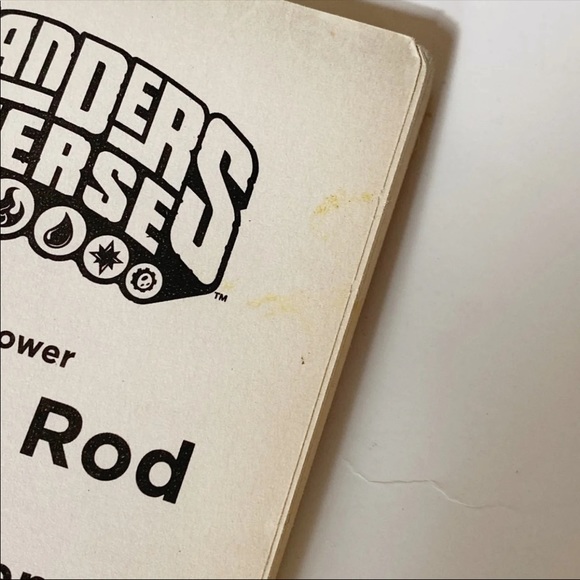 Skylanders Universe | Paper Back Book - Picture 4 of 7